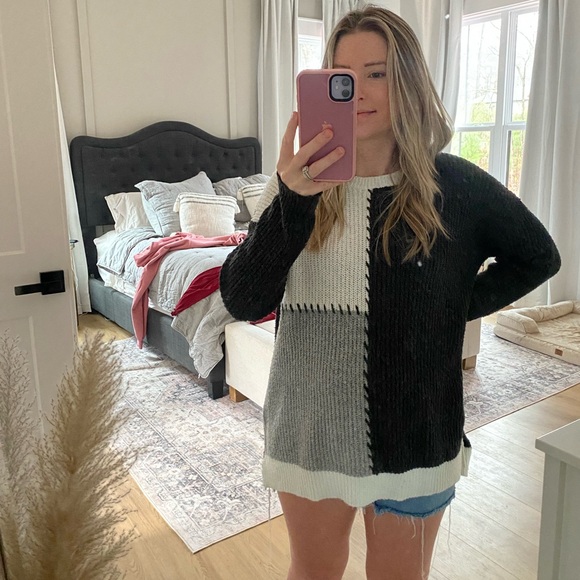 Colorblock Sweater - Picture 8 of 8